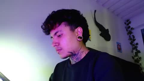 DANNTE online show from 10-25-25, 06:35