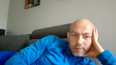 danny81boy online show from 05-01-26, 04:11