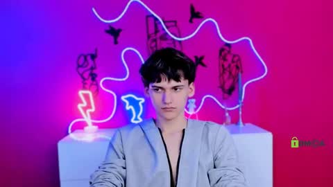 danny_dark1 online show from 04-23-26, 06:54