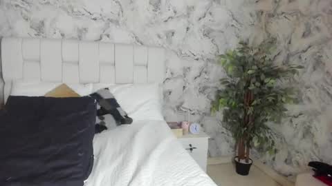 Snapshot of danny_fernandez chatting on 10-19-25, 06:14 danny_fernandez online show from 10-19-25, 06:14