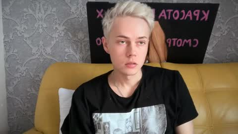 Snapshot of danny_love01 chatting on 05-03-26, 11:16 danny online show from 05-03-26, 11:16