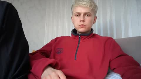 Snapshot of danny_love01 chatting on 05-05-26, 05:43 danny online show from 05-05-26, 05:43