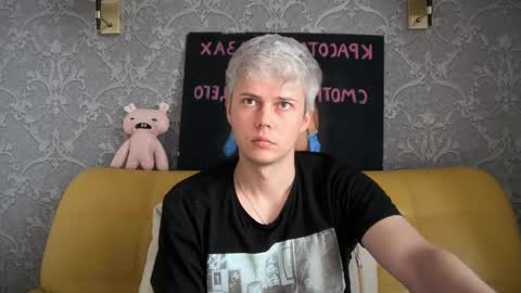 Snapshot of danny_love01 chatting on 06-01-26, 11:23 danny online show from 06-01-26, 11:23