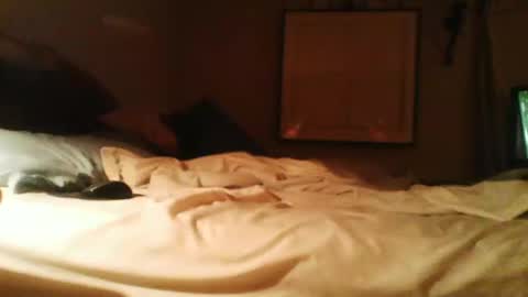 Snapshot of dannyb618 chatting on 01-08-25, 10:26 Danielle online show from 01-08-25, 10:26