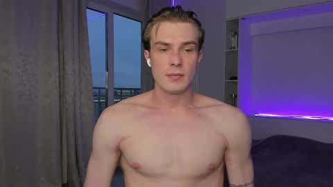 Dante and Ray online show from 12-01-25, 01:16