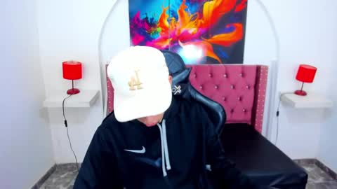 Dante online show from 02-28-25, 12:20