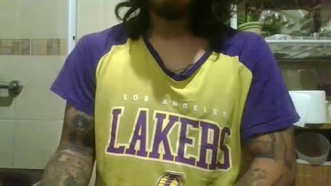 Incubus boy online show from 03-25-26, 10:54