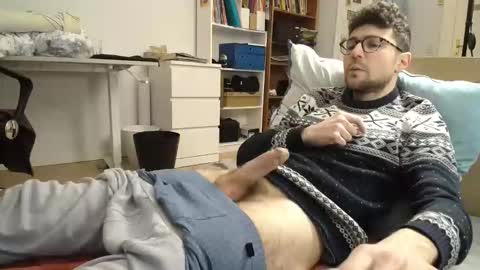 Snapshot of dantheman233 chatting on 02-03-26, 03:17 Daniel online show from 02-03-26, 03:17