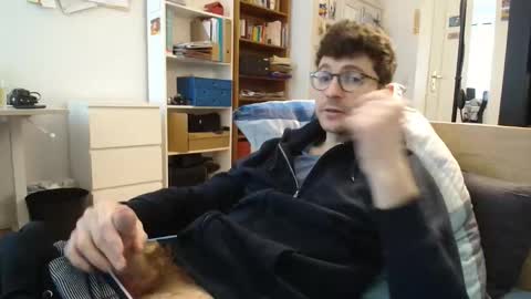 Snapshot of dantheman233 chatting on 04-01-26, 10:27 Daniel online show from 04-01-26, 10:27