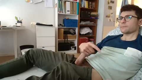 Daniel online show from 06-15-26, 01:24