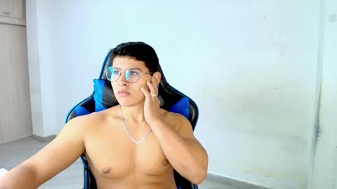 Snapshot of dantraxx chatting on 02-01-26, 08:51 Dantraxx online show from 02-01-26, 08:51