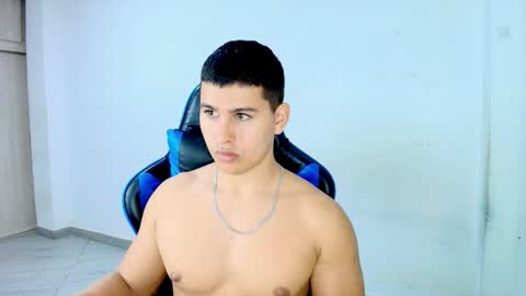 Snapshot of dantraxx chatting on 02-28-26, 12:55 Dantraxx online show from 02-28-26, 12:55