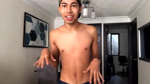 Dany everglot online show from 01-16-25, 01:04