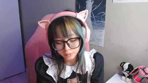 Snapshot of danyelleeyermann chatting on 05-12-26, 01:08 danyelleeyermann online show from 05-12-26, 01:08