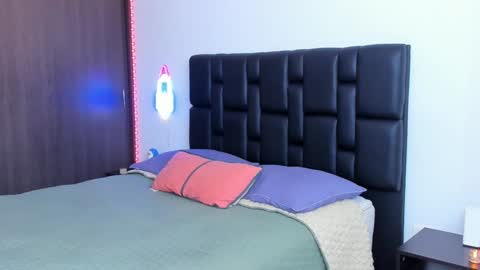 Snapshot of danyfitguy_ chatting on 01-19-25, 04:14 danyfitguy_ online show from 01-19-25, 04:14