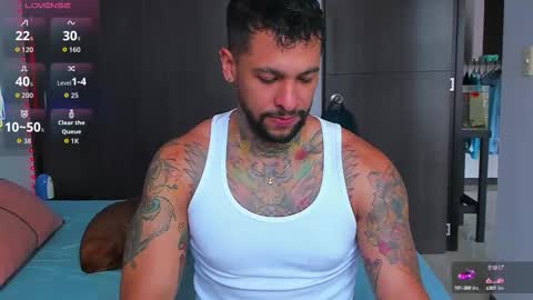 Snapshot of danyfitguy_ chatting on 10-12-25, 05:23 danyfitguy_ online show from 10-12-25, 05:23