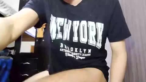 Snapshot of danylano chatting on 02-17-26, 11:44 Daniel online show from 02-17-26, 11:44