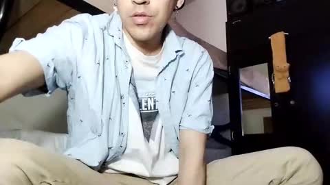 Snapshot of danylano chatting on 02-26-26, 09:25 Daniel online show from 02-26-26, 09:25