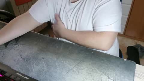 danysanchez1981 online show from 11-06-25, 11:11