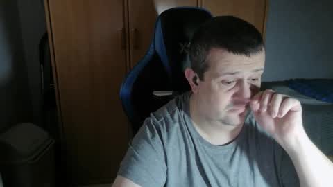 danysanchez1981 online show from 02-11-26, 03:17