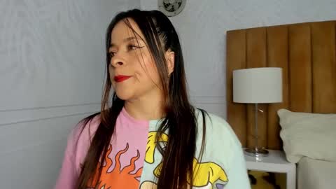 Snapshot of daphne81_ chatting on 03-02-25, 02:19 Daphne online show from 03-02-25, 02:19