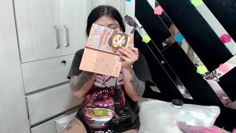 Snapshot of daphne877046 chatting on 11-04-25, 08:52 daphne877046 online show from 11-04-25, 08:52