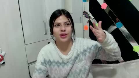 Snapshot of daphne877046 chatting on 11-23-25, 07:24 daphne877046 online show from 11-23-25, 07:24