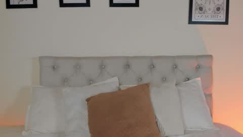 Antonella Mora online show from 02-05-26, 01:16