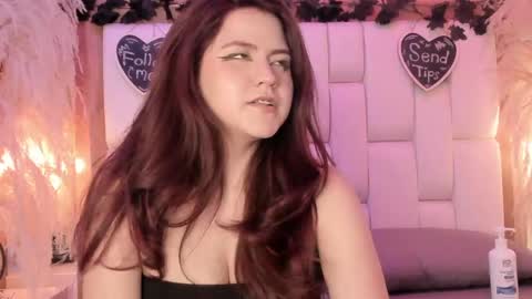 daphne_and_roger online show from 04-18-26, 07:07