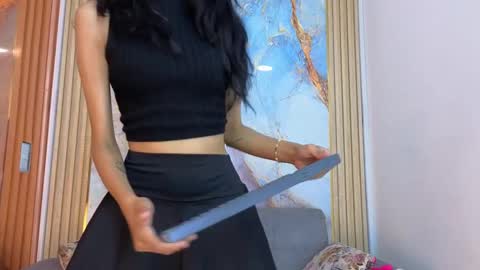 daphne_celestin23_aws online show from 09-18-25, 10:01