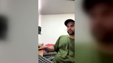 Snapshot of daphneandscooby chatting on 06-15-26, 04:09 daphneandscooby online show from 06-15-26, 04:09