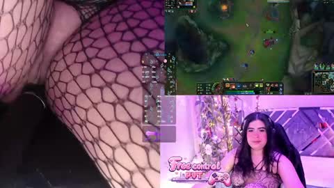 Snapshot of daphnecontry chatting on 05-06-26, 04:52 Daphne online show from 05-06-26, 04:52
