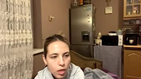 Monika online show from 04-01-26, 07:11