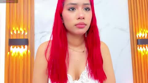 Snapshot of daphneleclerc chatting on 10-28-25, 11:03 daphneleclerc online show from 10-28-25, 11:03