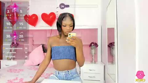 Daphne online show from 02-11-25, 07:38