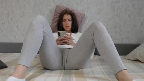 Dasha online show from 05-18-26, 06:08