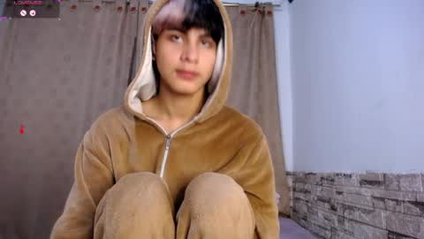 DARA online show from 04-09-26, 11:32