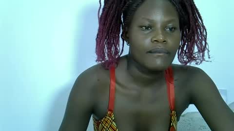 ESTHER online show from 03-04-25, 04:06