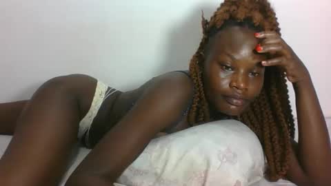 ESTHER online show from 02-05-26, 04:39