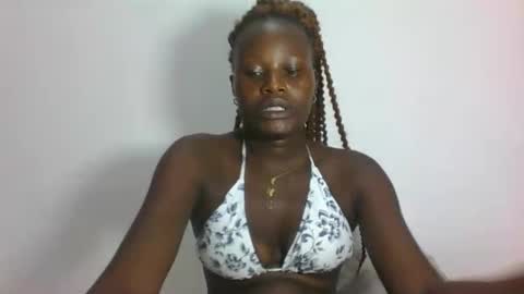 ESTHER online show from 02-06-26, 08:01