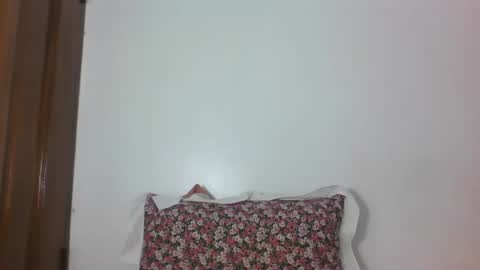 ESTHER online show from 03-09-26, 04:55