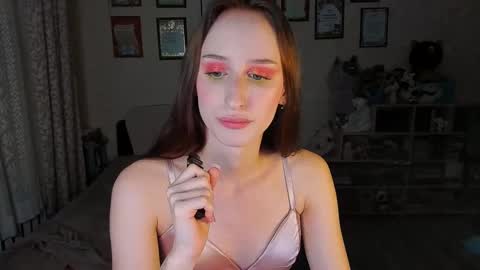 Darcy Siren online show from 01-27-25, 05:04