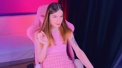 Daria   ---- online show from 12-21-24, 06:09