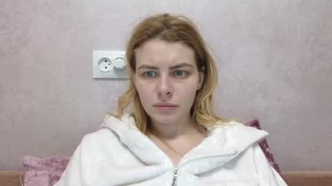 dariapon online show from 12-15-24, 08:08