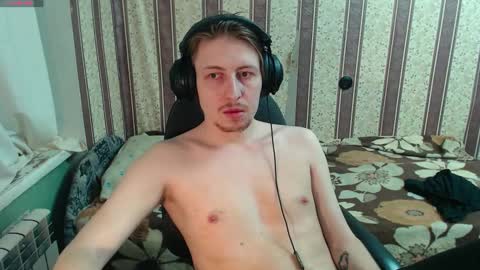 darienlarge online show from 10-13-25, 02:44