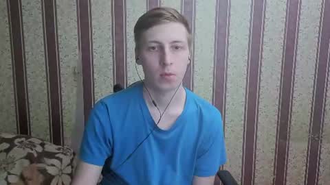 Snapshot of darienlarge chatting on 07-22-26, 06:22 darienlarge online show from 07-22-26, 06:22