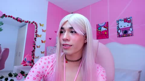 DaripQueen online show from 02-14-25, 06:08