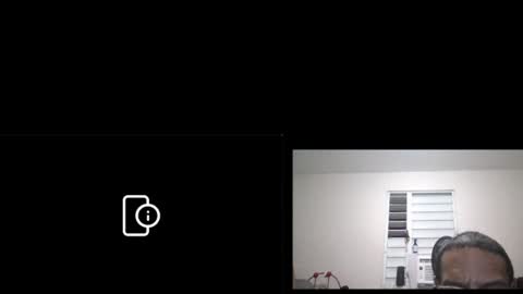 Snapshot of dariun13 chatting on 06-24-26, 04:00 dariun13 online show from 06-24-26, 04:00