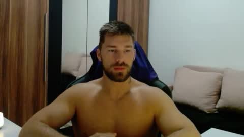 darius_94 online show from 02-10-26, 05:33