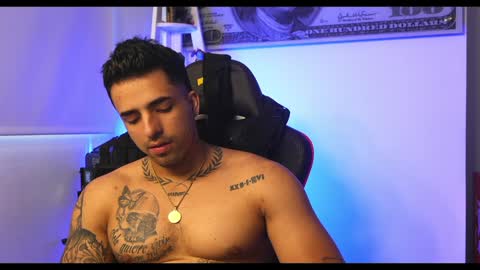 Darius Phoenix  online show from 02-03-25, 09:29